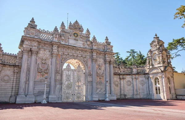 Dolmabahce Sarayi Museum Ottoman Sultans Palace Istanbul Turquía Septiembre 2022 — Foto de Stock