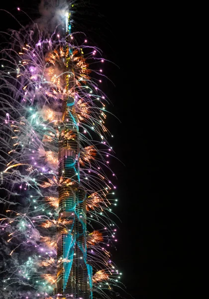 Farbenfrohes Silvesterfeuerwerk Auf Dem Burj Khalifa Dem Höchsten Gebäude Der — Stockfoto