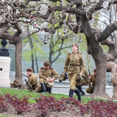 Odessa, Ukrayna - 10 Nisan: Askeri Tarih t üyeleri