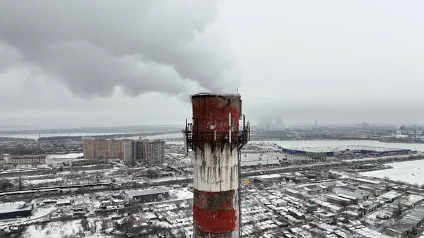 Filmed Drone Bird Eye View Thick Smoke Comes Industrial Chimney —  Fotos de Stock