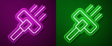 Parlayan neon hattı elektrik süpürgesi ikonu mor ve yeşil arka planda izole edilmiş. Vektör
