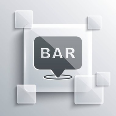 Gri arka planda gri alkol veya bira barının konumu ikonu izole edildi. İçki, bar, kulüp ve barın sembolü. Kare cam paneller. Vektör
