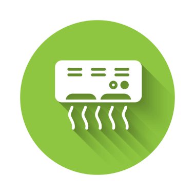 Beyaz Klima ikonu uzun gölgeli izole edilmiş. Sistemin havalandırmasını böl. Soğuk ve soğuk iklim kontrol sistemi. Yeşil daire düğmesi. Vektör