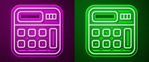 Parlayan neon çizgisi hesap makinesi simgesi mor ve yeşil arkaplanda izole edildi. Muhasebe sembolü. İş hesaplamaları matematik eğitimi ve finans. Vektör