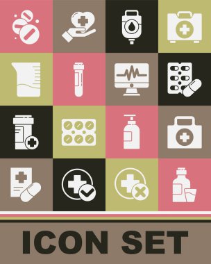 İlaç şurubu, ilk yardım çantası, ilaç paketi, serum torbası, kan testi tüpü, ölçüm kabı, ilaç hapı veya tablet ve monitör kardiyogram ikonu. Vektör