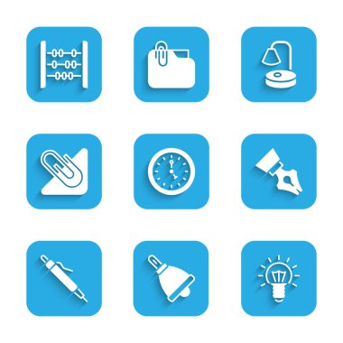 Saat, zil, ampul, dolmakalem ucu, ataç, masa lambası ve abaküs simgesi. Vektör