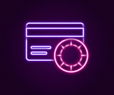 Parlayan neon hattı kredi kartı simgesi siyah arkaplanda izole edildi. Çevrimiçi ödeme. Nakit çekilmesi. Finansal operasyonlar. Alışveriş tabelası. Renkli taslak konsepti. Vektör