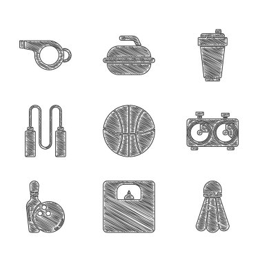 Basketbol topu, banyo terazisi, badminton servis aleti, satranç saati, bovling pimi ve zıplama ipi, fitness karıştırıcı ve ıslık ikonu. Vektör