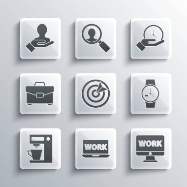 Dizüstü bilgisayarı metin çalışması, monitör, bilek saati, hedef spor, kahve makinesi, evrak çantası, arama görevlileri için el bilgisayarı ve saat simgesi ile ayarlayın. Vektör