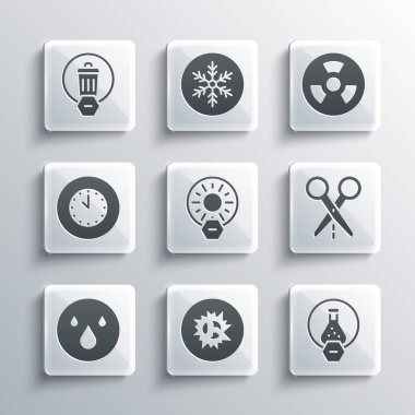 Bomba patlamasını, deney tüpünü ve matarayı, kesik çizgili makasları, doğrudan güneş ışığı, su damlası, saat, çöp kutusu ve radyoaktif ikonu ayarlayın. Vektör