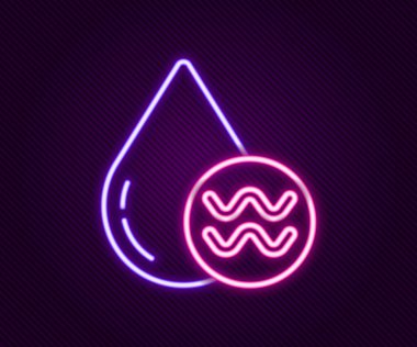 Parlayan neon hattı temiz su simgesini siyah arkaplanda izole et. İşaret geri dönüşümlü bir damla su. Renkli taslak konsepti. Vektör