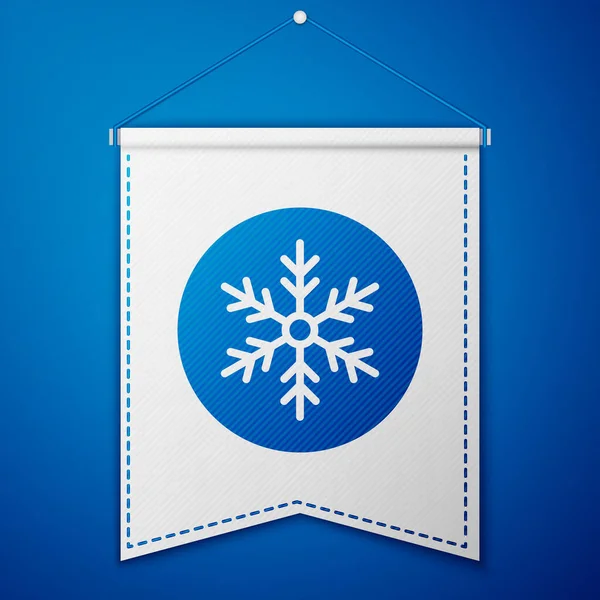 Blaues Schneeflockensymbol isoliert auf blauem Hintergrund. Frohe Weihnachten und ein gutes neues Jahr. Weiße Wimpelvorlage. Vektor — Stockvektor