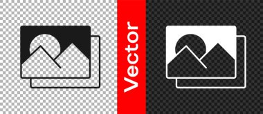 Siyah Fotoğraf çerçeve simgesi şeffaf arkaplanda izole edildi. Vintage boş fotoğraf çerçevesi. Vektör.