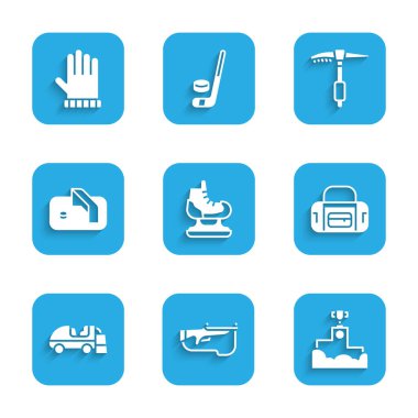 Set Skates, Biathlon tüfeği, ödüllü podyum, spor çantası, buz yüzeyi, hokey golü, balta ve Noel eldiveni ikonu. Vektör