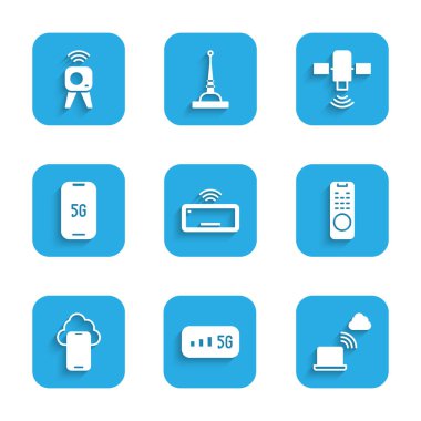 Bilgisayar klavyesini, 5G kablosuz interneti, Network bulut bağlantısını, uzaktan kumandayı, Cloud teknoloji verisini, mobil veriyi, uydu ve web kamera simgesini ayarla. Vektör