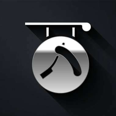 Siyah arka planda jilet ikonu olan gümüş berber dükkanı. Kuaför logosu ya da tabela. Uzun gölge tarzı. Vektör.