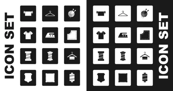 Set Garnknäuel mit Stricknadeln, elektrischem Bügeleisen, T-Shirt, Textilstoffrolle, Schnittmuster, Kleiderschrank und Fadensymbol. Vektor — Stockvektor