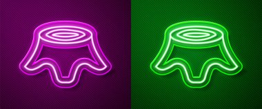 Parlayan neon çizgisi ağaç kütüğü simgesi mor ve yeşil arkaplanda izole edilmiş. Vektör
