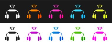 Smart kulaklık sistemi simgesini siyah ve beyaz arkaplanda izole et. İnternet kavramının kablosuz bağlantısı. Vektör