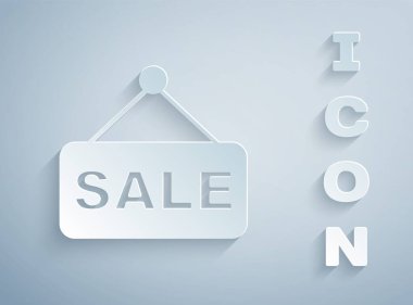 Kağıt kesiği Price etiketi ve gri arkaplanda izole edilmiş bir satış simgesi. Rozet fiyatına. Reklam etiketi indirimi. Kağıt sanatı tarzı. Vektör