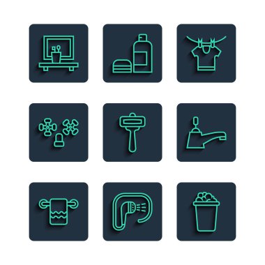 Askıya halat havlusu, duş, sabun köpüklü kova, kurutucu giysiler tıraş bıçağı, musluk musluğu, lavabo aynası ve ikon koyun. Vektör