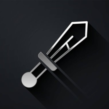 Siyah arka planda izole edilmiş gümüş ortaçağ kılıç ikonu. Ortaçağ silahı. Uzun gölge tarzı. Vektör