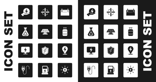 Set Autobatterie, Solarzellen, Müllsack mit Recycling, Blitz, Propangasbehälter, Windturbine und Symbol. Vektor — Stockvektor