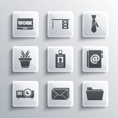 Zarf, Belge klasörü, adres defteri, kimlik kartı, film, film, medya projektörü, saksıda bitki, metin içeren dizüstü bilgisayar ve Kravat simgesini ayarla. Vektör