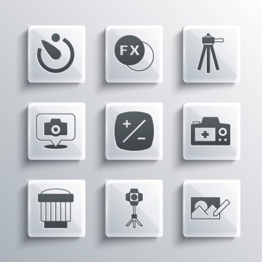 Softbox light, fotoğraf makinesi, rötuş, pozlama tazminatı, kamera fotoğraf lensi, zamanlayıcı ve tripod simgesini ayarlayın. Vektör