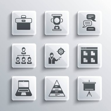 Piramit grafik bilgisini, Chalkboard, Tarayıcı dosyaları, Pazarlama hedef stratejisi, Laptop, Hiyerarşi organogramı, Evrak çantası ve Konuşma balonu sohbet simgesini ayarla. Vektör