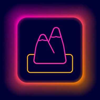 Parlayan neon çizgisi dağ simgesi siyah arkaplanda izole edildi. Zaferin ya da başarının sembolü. Renkli taslak konsepti. Vektör