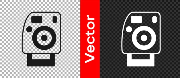 Black Photo camera icon isolated on transparent background. Foto camera. Digital photography. Vector — Stock Vector