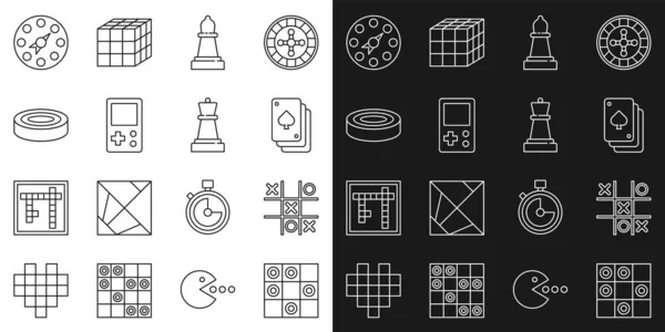 Set line Board game of checkers, Tic tac toe, Playing cards, Chess, Tetris, Checker chips, Twister and icon. Vector — Vector de stock