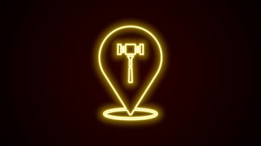 Glowing neon line Auction hammer icon isolated on black background. Gavel - hammer of judge or auctioneer. Bidding process, deal done. Auction bidding. 4K Video motion graphic animation