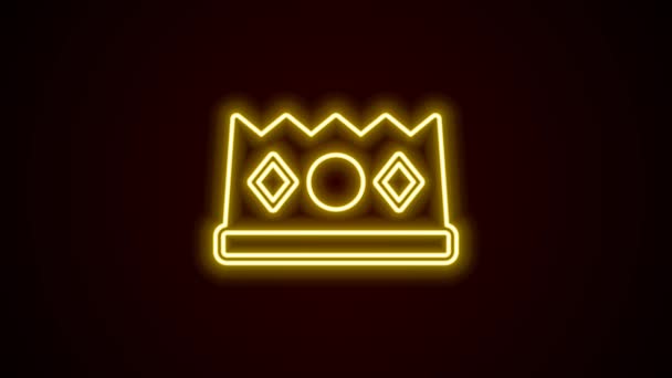 Светящаяся неоновая линия икона Короны короля выделена на черном фоне. Видеографическая анимация 4K