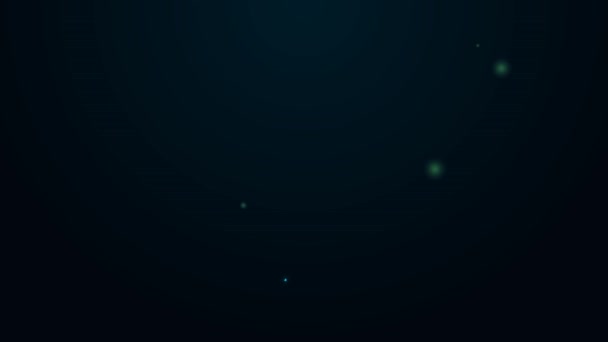 Zářící neonová čára Hořící svíčka ve svícnu ikony izolované na černém pozadí. Válcový svícen s hořícím plamenem. Grafická animace pohybu videa 4K — Stock video