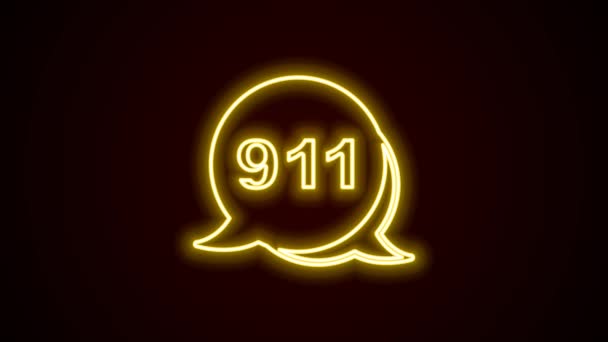 Línea de neón brillante Teléfono con llamada de emergencia icono 911 aislado sobre fondo negro. Policía, ambulancia, bomberos, llamada, teléfono. Animación gráfica de vídeo 4K — Vídeo de stock