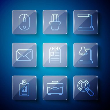 Satır tanımlama rozeti, evrak çantası, arama görevlileri için büyüteç, masa lambası, Spiral defter, Zarf, Bilgisayar faresi ve simge. Vektör