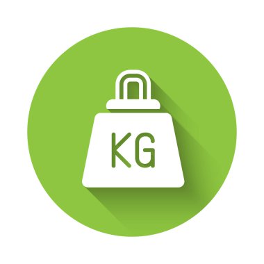 Beyaz Ağırlık simgesi uzun gölgeli izole edilmiş. Kilogram ağırlık kaldırmak ve ölçmek için ağırlık bloğu. Kütle sembolü. Yeşil daire düğmesi. Vektör.