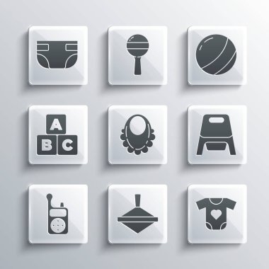 Whirligig oyuncağı, bebek kıyafetleri, tuvalet, önlük, telsiz, ABC blokları, emici bebek bezi ve Beach Ball ikonu. Vektör