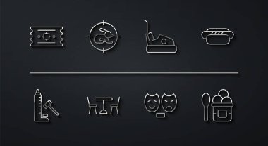 Set bileti, çekiçli Striker cazibesi, Hotdog, Komedi ve trajedi maskeleri, piknik masası sandalyeleri, av tavşanı dürbünü, kasede dondurma ve çarpışan araba ikonu. Vektör