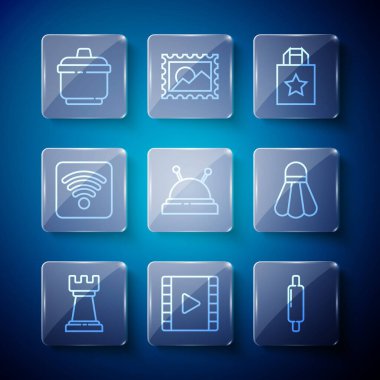 Set hattı iş stratejisi, Play Video, Rolling Pin, Paper Shop, iğne ve iğne, Wi-Fi kablosuz internet ağı, Yemek tenceresi ve Badminton servis aleti ikonu. Vektör