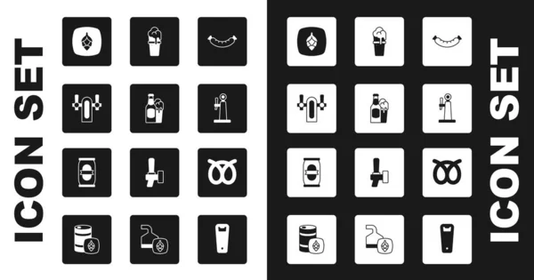 Set Sausage, Beer bottle and glass, tap, Hop, Glass of beer, Pretzel and can icon. Vector — Vector de stock