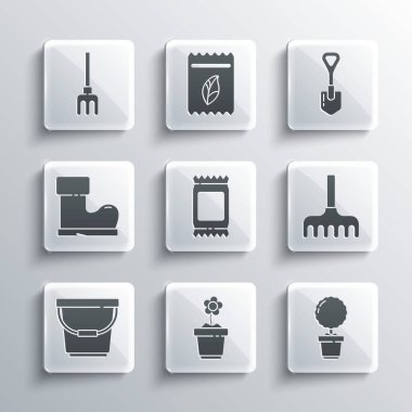 Saksıda çiçek, bahçe tırmığı, gübre torbası, kova, su geçirmez lastik bot ve kürek ikonu. Vektör