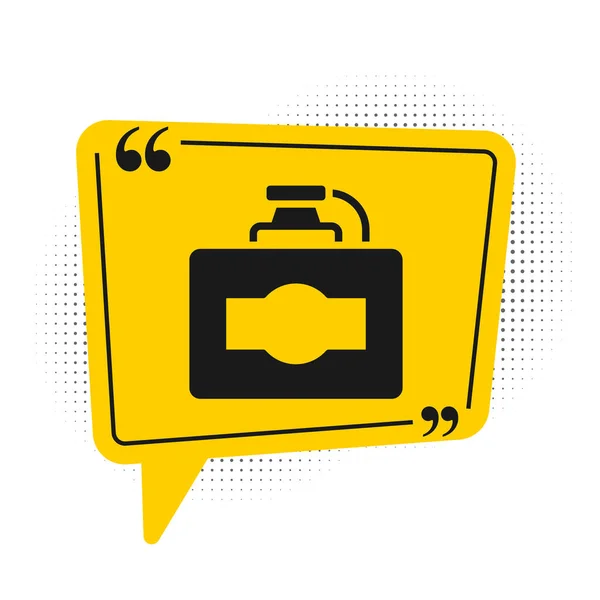 Black Cardboard box of wine icon isolated on white background. Yellow speech bubble symbol. Vector — 스톡 벡터
