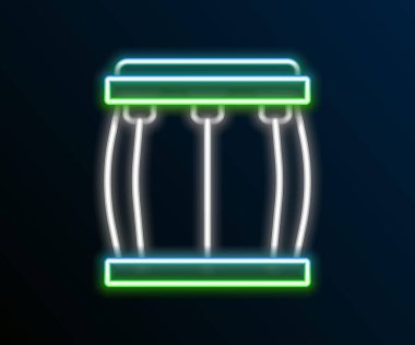 Parlayan neon hattı Drum simgesi siyah arkaplanda izole edildi. Müzik işareti. Müzik aleti sembolü. Renkli taslak konsepti. Vektör