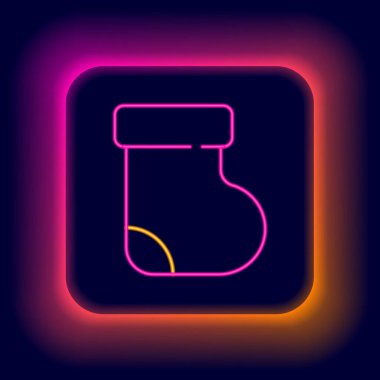 Parlak neon çizgili bebek çorabı giysisi simgesi siyah arka planda izole edilmiş. Renkli taslak konsepti. Vektör