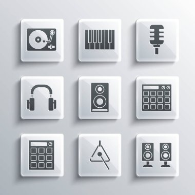 Set Triangle, Stereo speaker, Drum machine, Headphones, Vinyl player with vinyl disk and Microphone icon. Vector