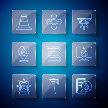 Flasher sirenini, itfaiyeci baltasını, 911 'i arayan telefonu, duman alarmı sistemini, hortum makarasını, yangın yerini, trafik konisini ve ikonu ayarla. Vektör