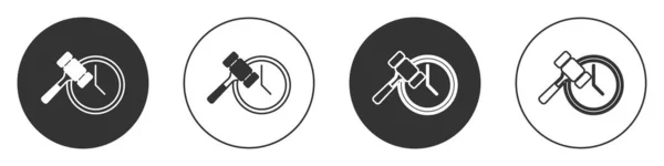 Schwarzes Auktionshammer-Symbol isoliert auf weißem Hintergrund. Gavel - Hammer des Richters oder Auktionators. Bieterverfahren, Deal erledigt. Versteigerungsgebot. Kreis-Taste. Vektor — Stockvektor